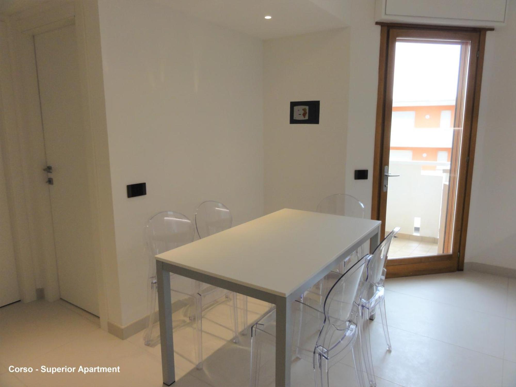 Corso - Appartamenti Bibione Phòng bức ảnh